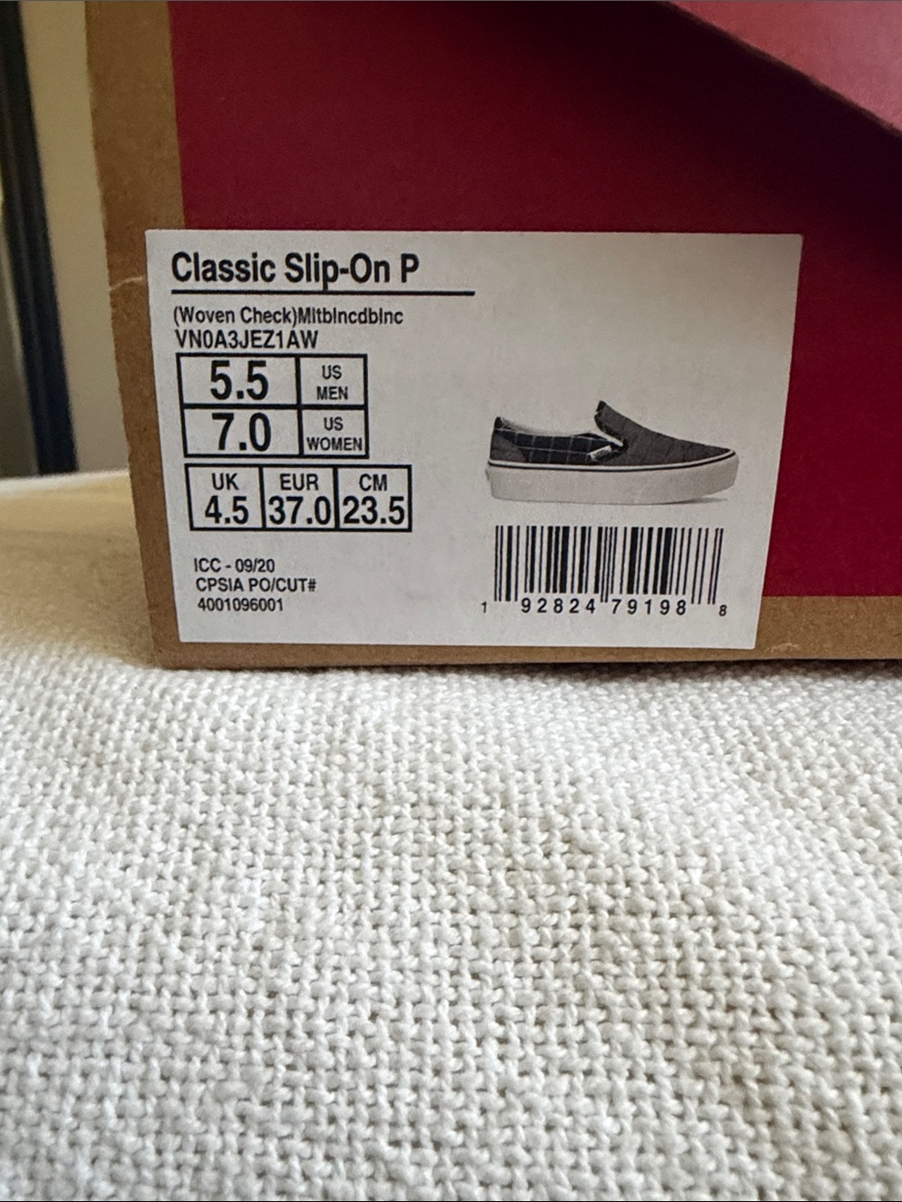 Vans Women’s Slip-On Platform in Black and Gray Plaid NWB Size 7 - Picture 3 of 8